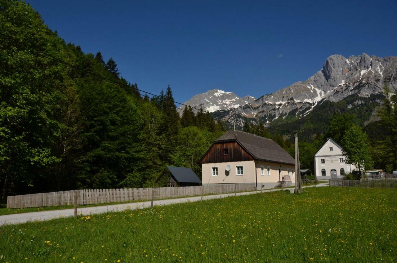 Haus Rosina Villa Admont Exteriör bild